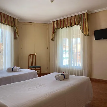 Hotel El Pozo De La Nieve Tordesillas
