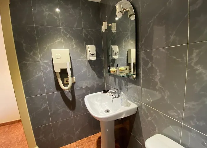 Szálloda El Pozo De La Nieve 2*