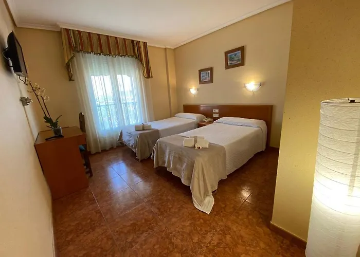 El Pozo De La Nieve Hotel