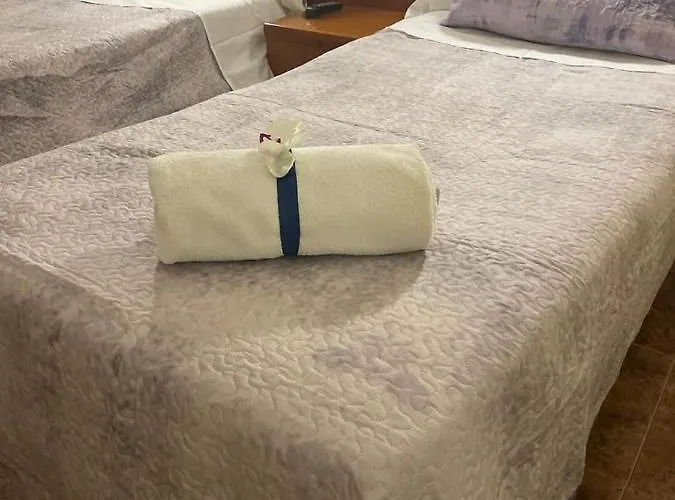 Hotel El Pozo De La Nieve 2*