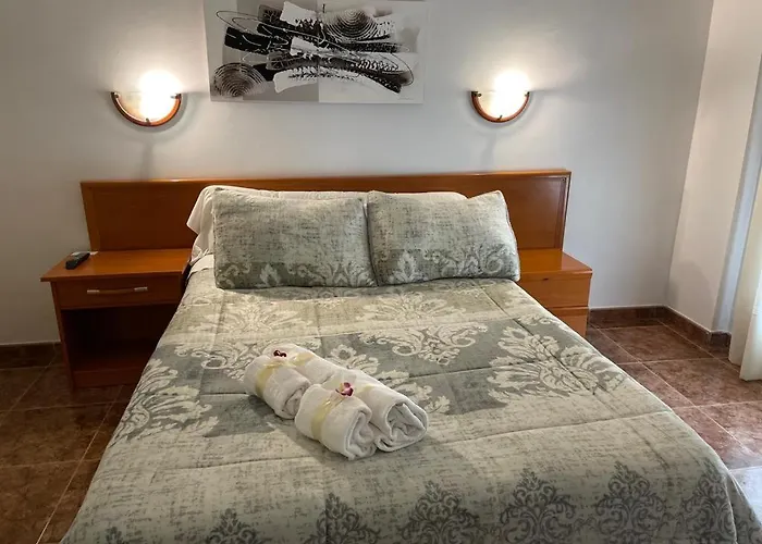 Hotel El Pozo De La Nieve 2*