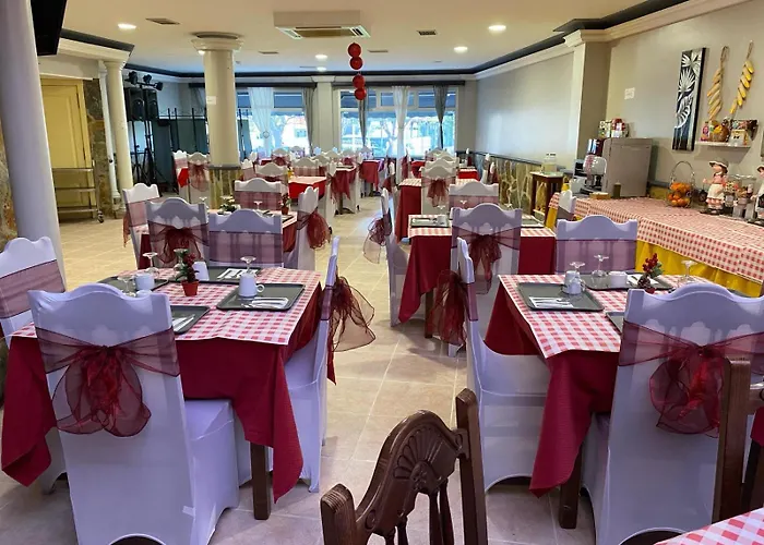 Hotel El Pozo De La Nieve 2*