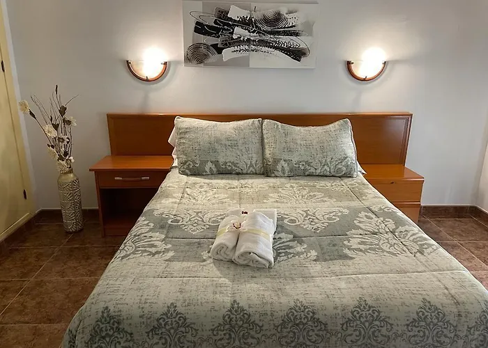 Hotel El Pozo De La Nieve 2*